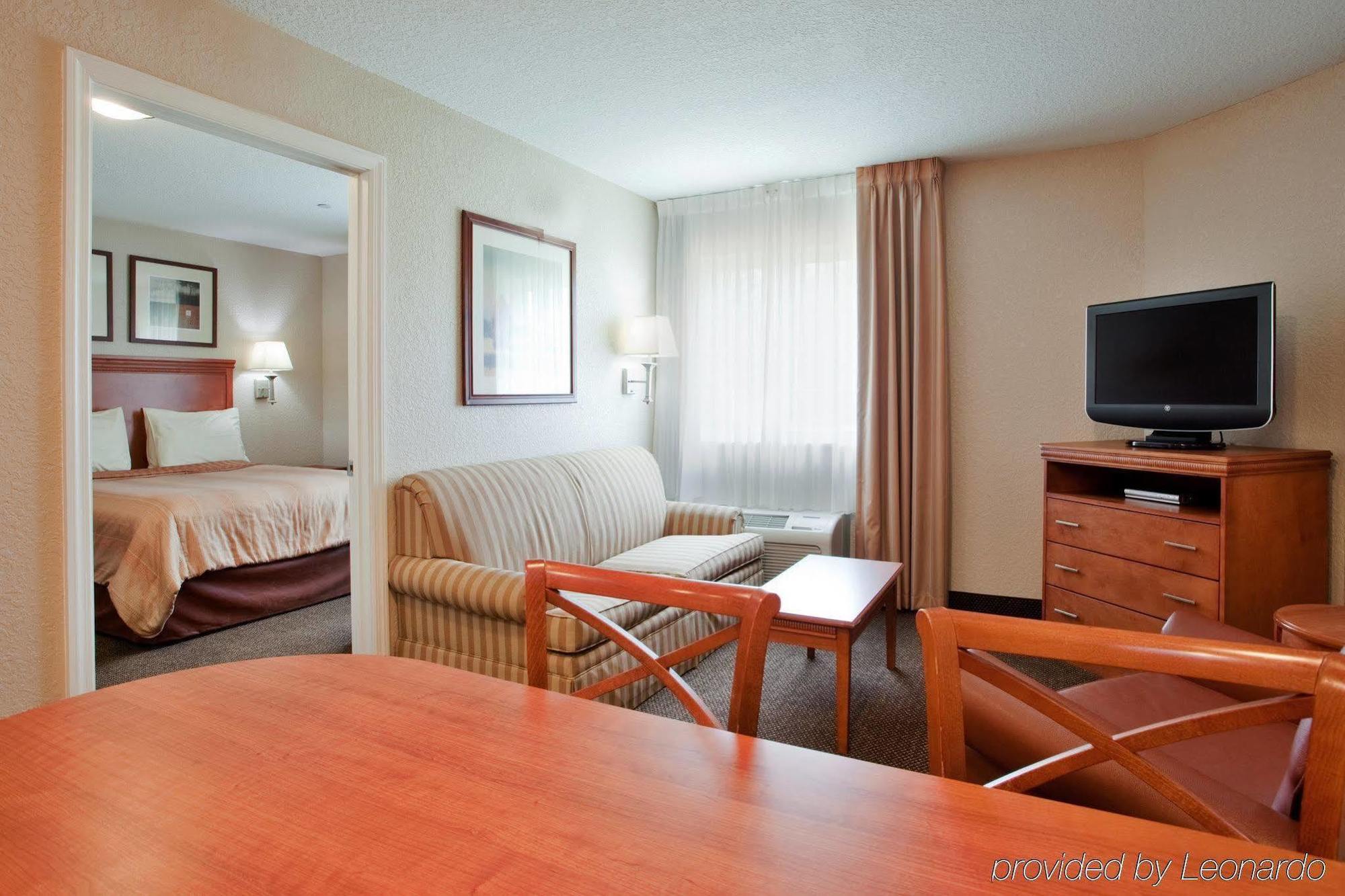 Candlewood Suites Chesapeake-Suffolk By Ihg Eksteriør bilde